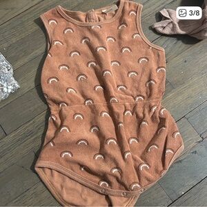 Rylee and cru 18-24m romper with Rainbow Design